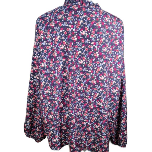 💸$10 Shein Curve Women's 2XL Ruffled Trim French Ditsy Floral Blouse - Picture 2 of 3